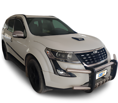 Mahindra XUV500-img